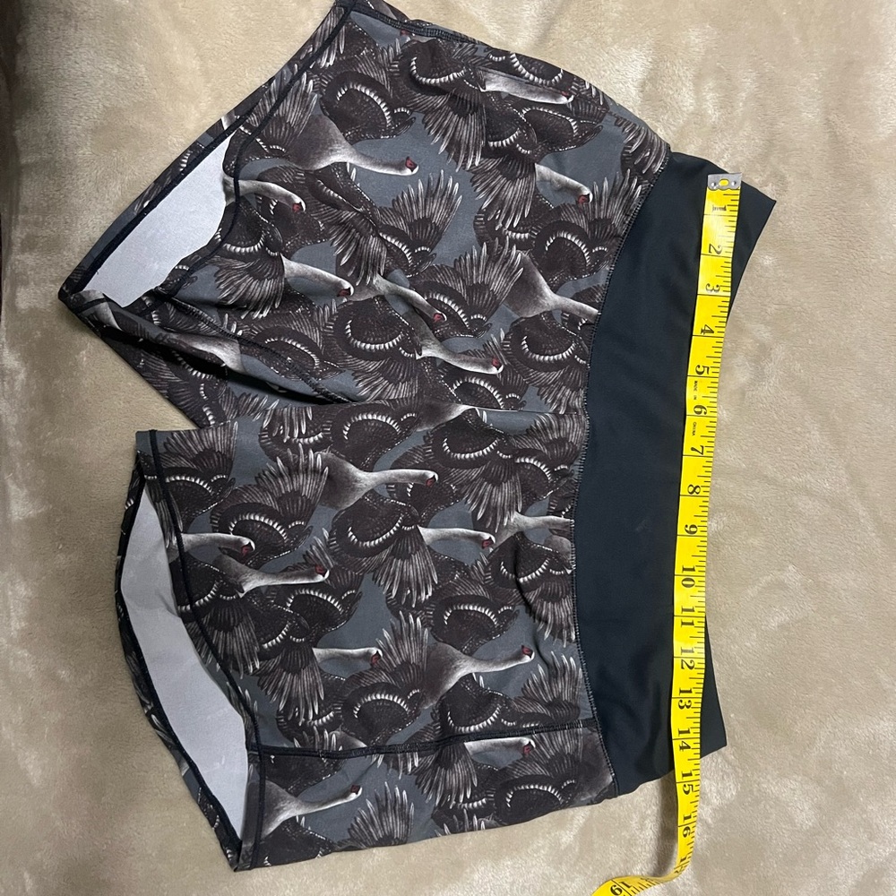 Oiselle long roga shorts